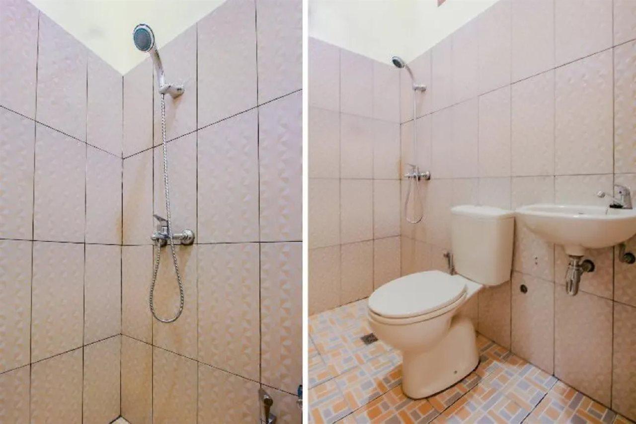 Oyo 90063 Silver Homestay Syariah Perabumulih Exteriér fotografie
